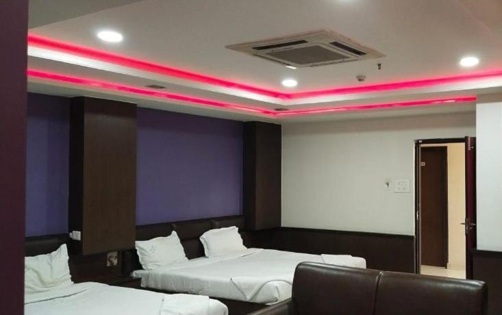 Hotel Vjr Residency By Hotelscart Хидерабад Екстериор снимка